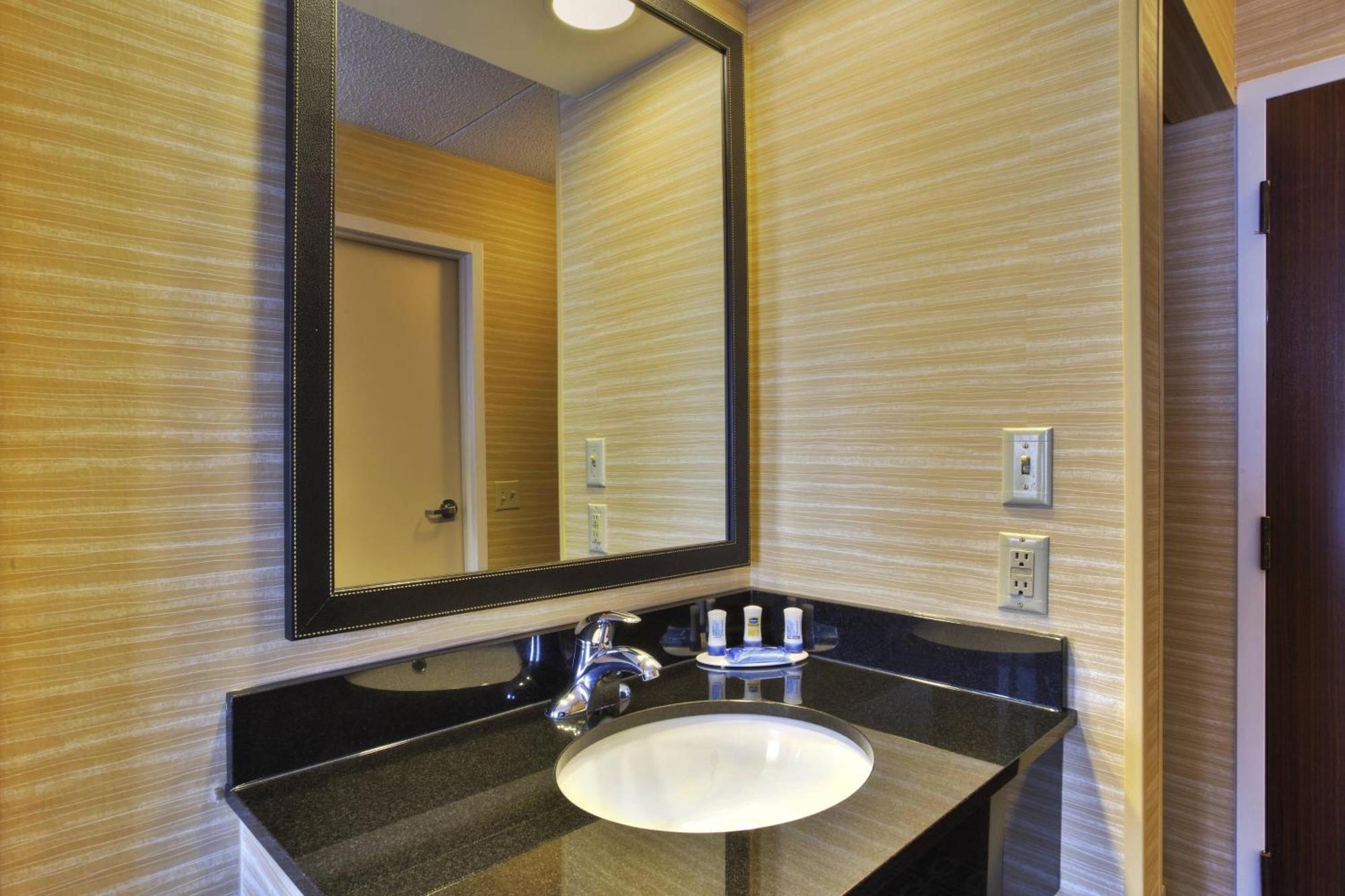 Fairfield Inn Ann Arbor Eksteriør bilde